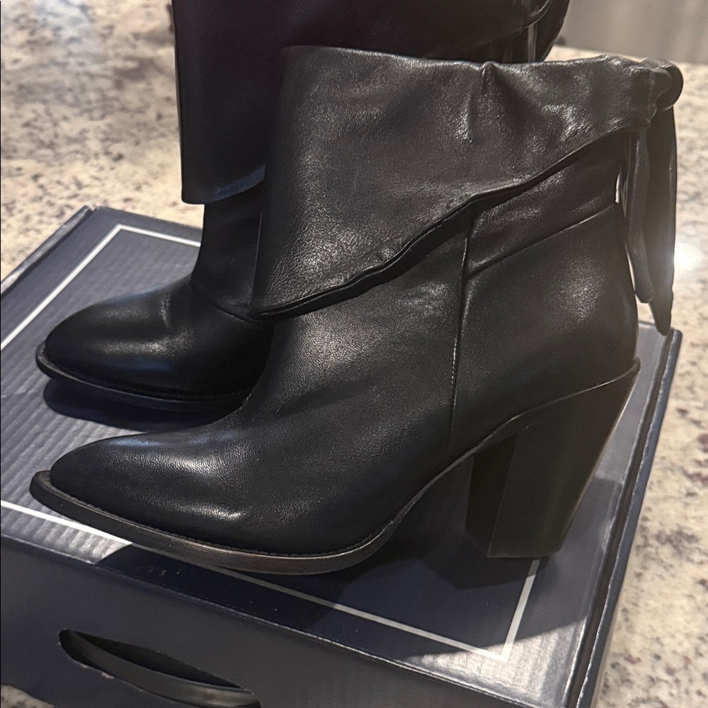 Lucchese Black Heeled Bootie with Bowtie